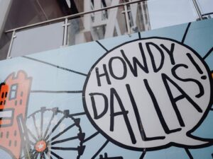 Howdy Dallas sign, fall events in Dallas