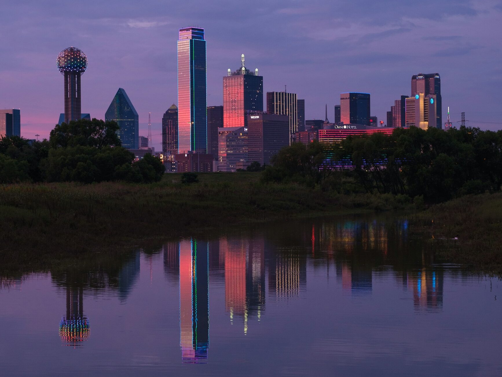 max-fray-XrvijafWAH8-unsplash Dallas Texas at sun rise; How to move to Dallas from New York City